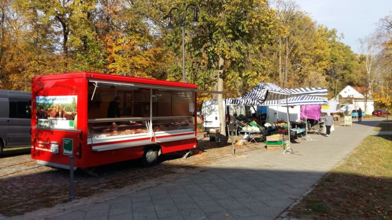 Wochenmarkt donnerstags in Schöneiche